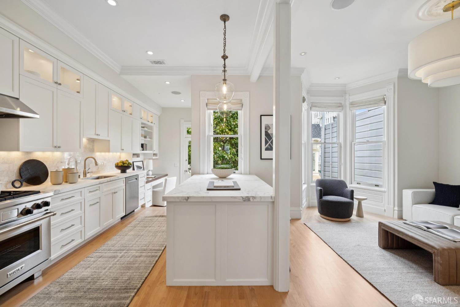 Detail Gallery Image 17 of 56 For 2531 Gough St, San Francisco,  CA 94123 - 3 Beds | 2 Baths