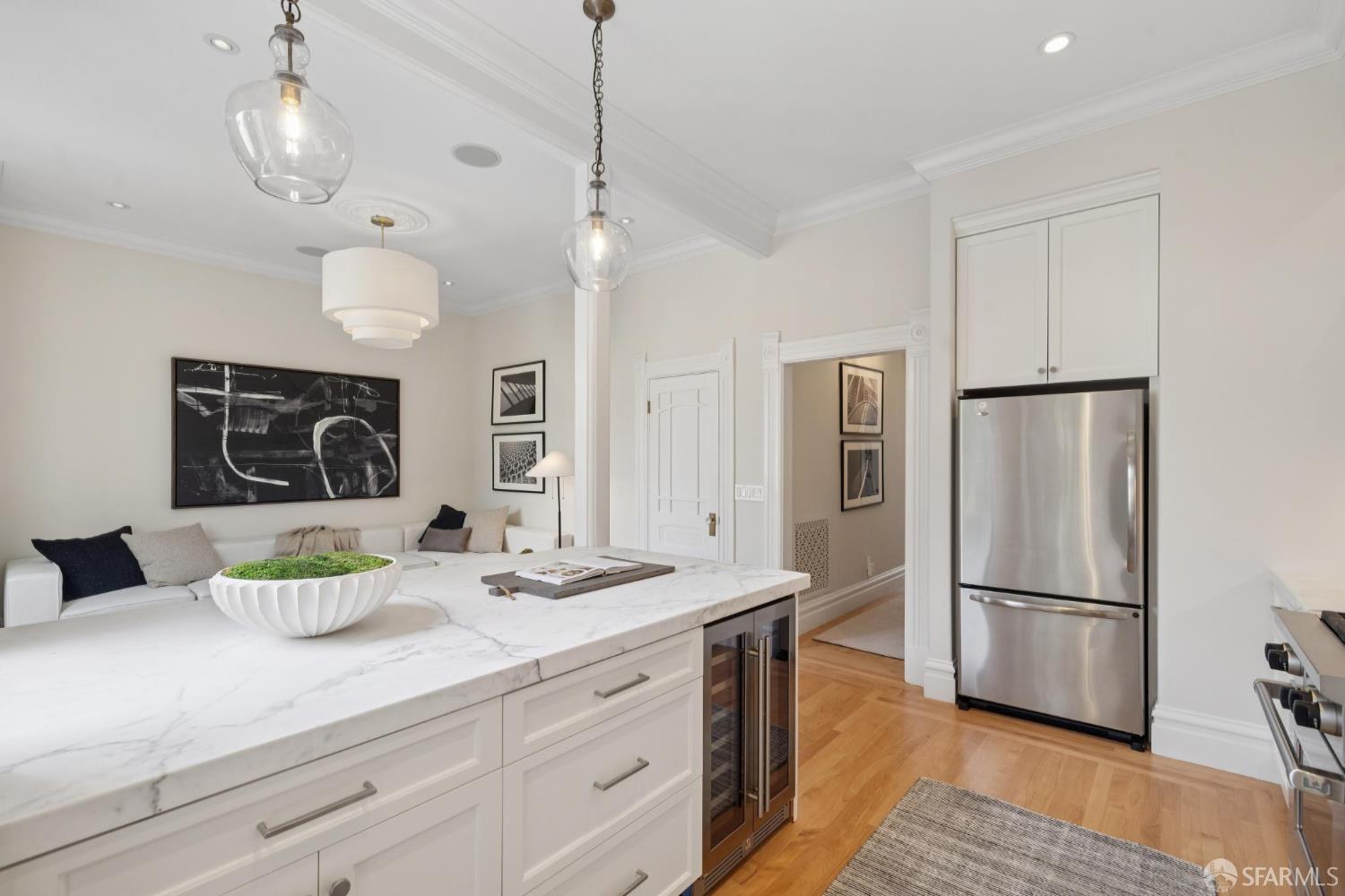 Detail Gallery Image 23 of 56 For 2531 Gough St, San Francisco,  CA 94123 - 3 Beds | 2 Baths
