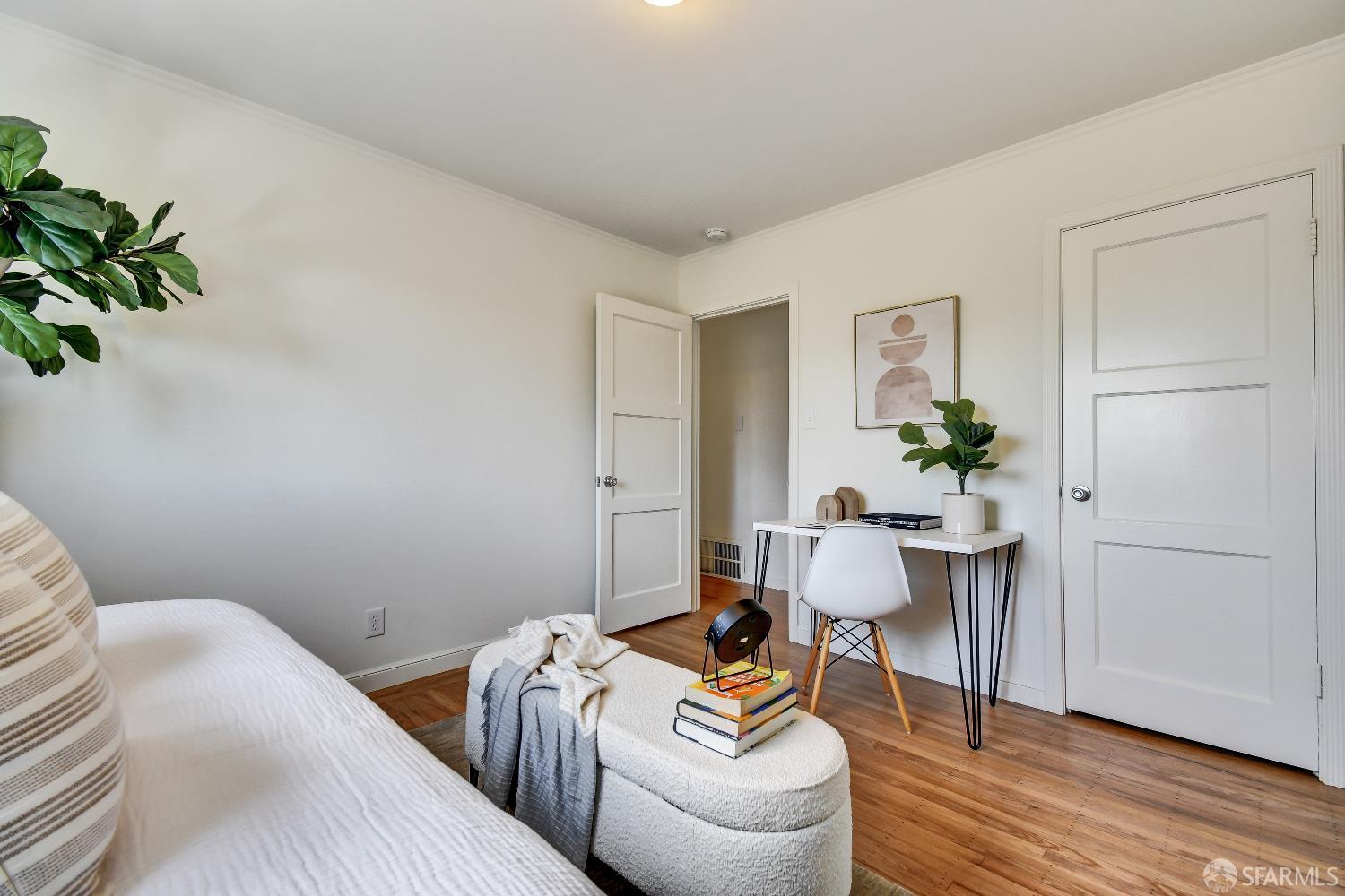 Detail Gallery Image 21 of 28 For 417 Wildwood Dr, South San Francisco,  CA 94080 - 3 Beds | 1 Baths