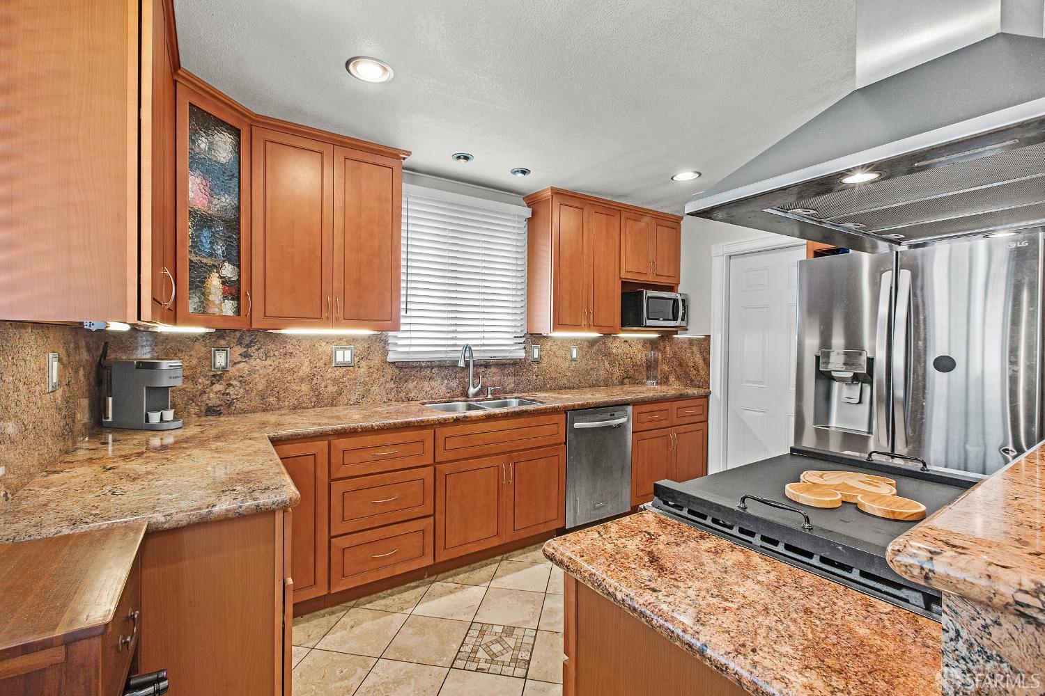 Detail Gallery Image 27 of 37 For 543 Macarthur Dr, Daly City,  CA 94015 - 3 Beds | 1 Baths
