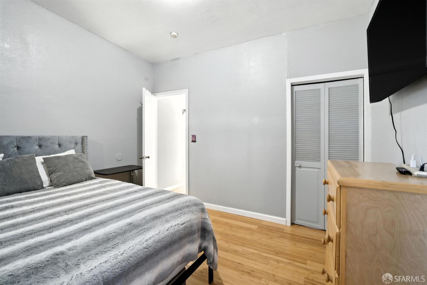 Detail Gallery Image 22 of 39 For 715 Naples St, San Francisco,  CA 94112 - 3 Beds | 1 Baths