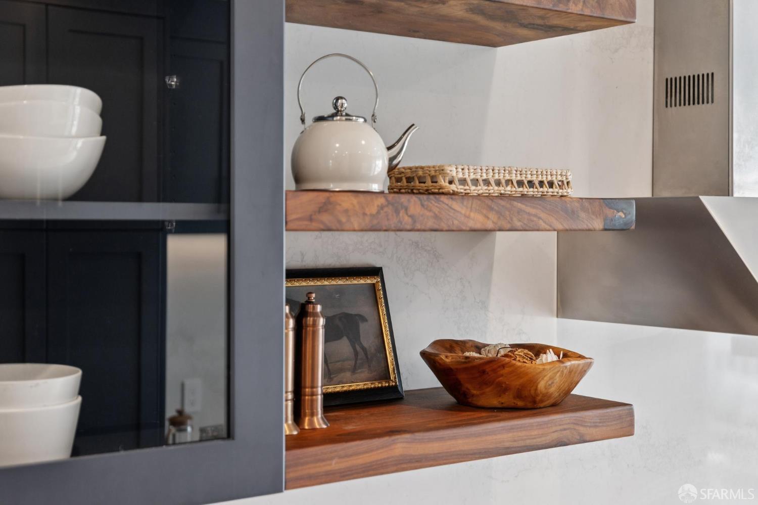 Detail Gallery Image 17 of 76 For 807 Vienna St, San Francisco,  CA 94112 - 3 Beds | 3 Baths