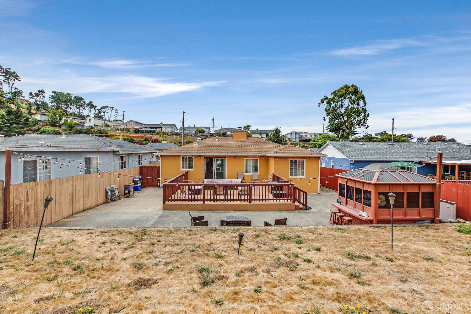 Detail Gallery Image 16 of 37 For 543 Macarthur Dr, Daly City,  CA 94015 - 3 Beds | 1 Baths