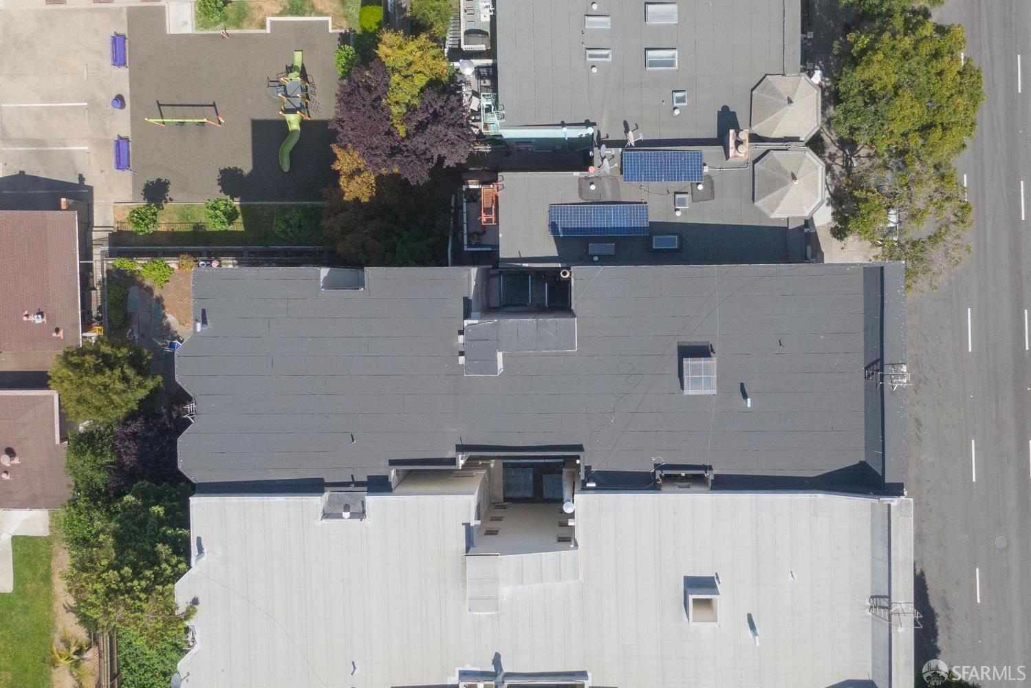 Detail Gallery Image 8 of 8 For 1440 Golden Gate Ave, San Francisco,  CA 94115 - – Beds | – Baths