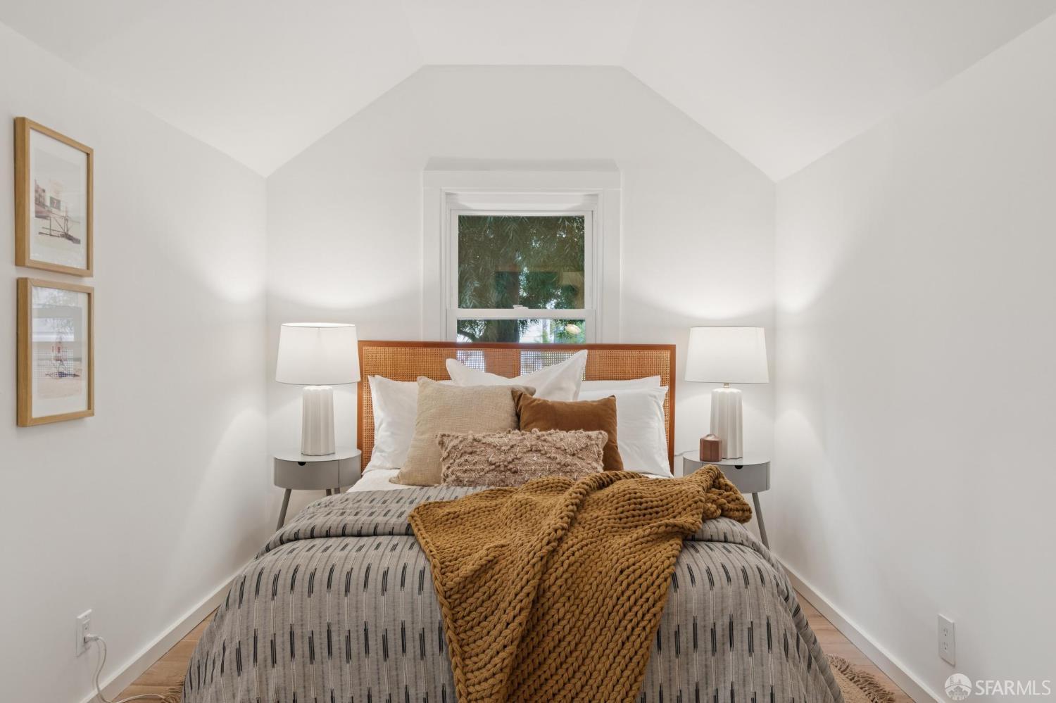Detail Gallery Image 25 of 40 For 418 Anderson St, San Francisco,  CA 94110 - 2 Beds | 1 Baths