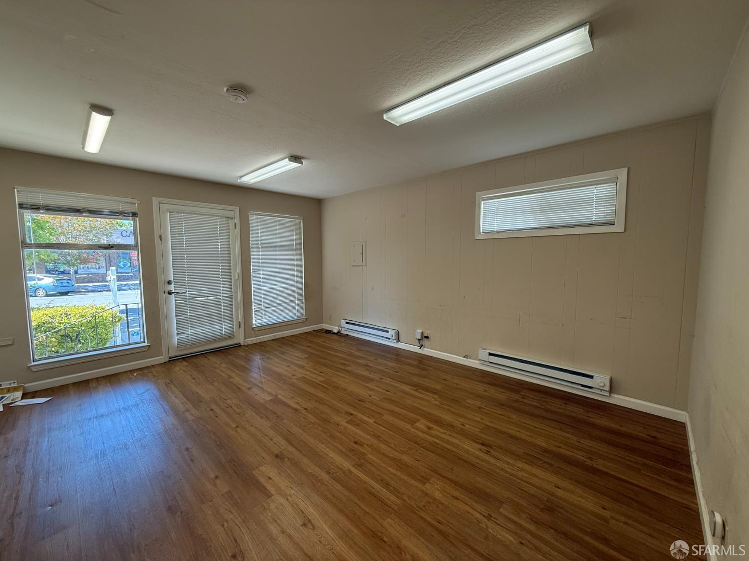 Detail Gallery Image 5 of 9 For 119 Park Blvd, Millbrae,  CA 94030 - – Beds | – Baths