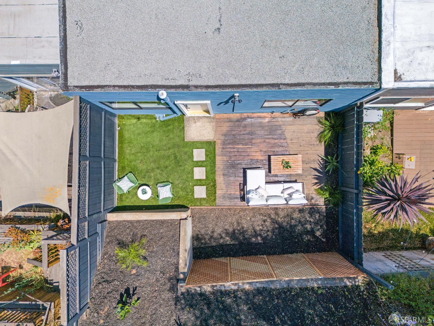 Detail Gallery Image 41 of 59 For 232 Holladay Ave, San Francisco,  CA 94110 - 3 Beds | 2 Baths