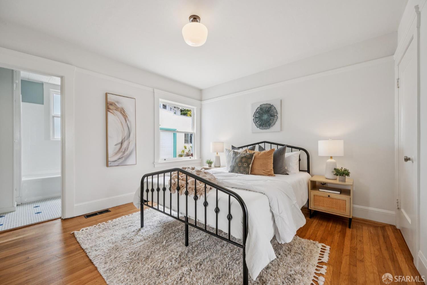 Detail Gallery Image 28 of 53 For 32 Van Buren St, San Francisco,  CA 94131 - 2 Beds | 1 Baths