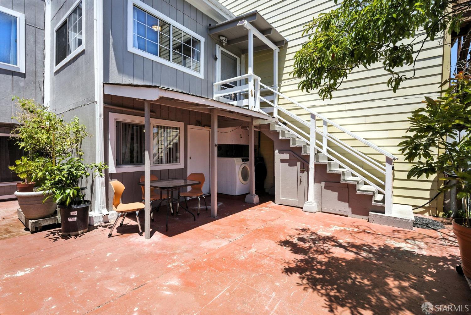Detail Gallery Image 27 of 39 For 715 Naples St, San Francisco,  CA 94112 - 3 Beds | 1 Baths
