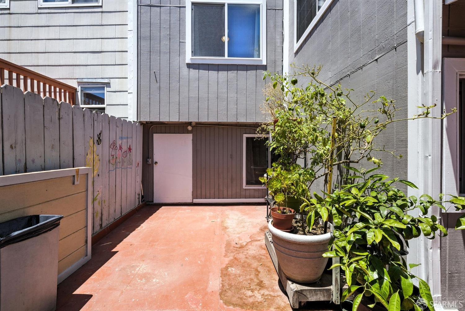 Detail Gallery Image 29 of 39 For 715 Naples St, San Francisco,  CA 94112 - 3 Beds | 1 Baths