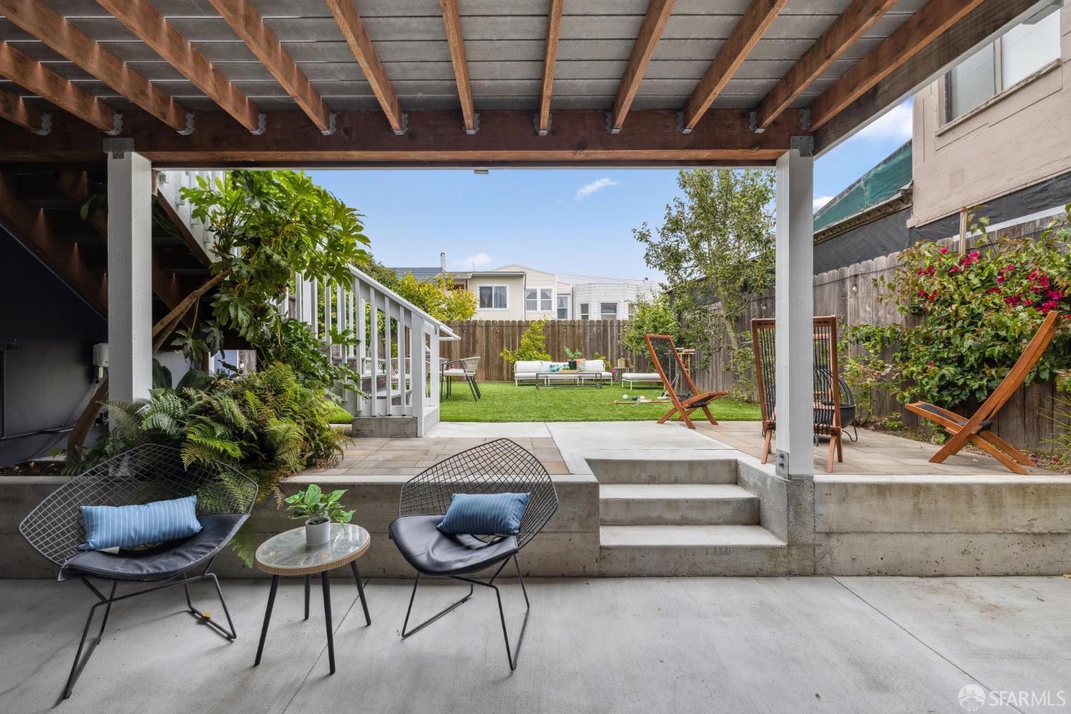 Detail Gallery Image 53 of 76 For 807 Vienna St, San Francisco,  CA 94112 - 3 Beds | 3 Baths