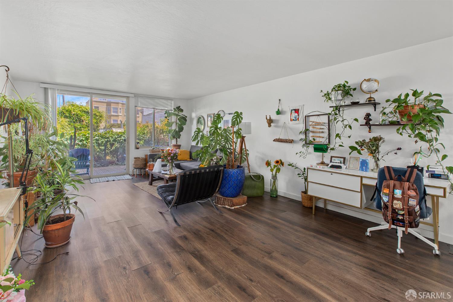 Detail Gallery Image 22 of 41 For 3770 24th St, San Francisco,  CA 94114 - – Beds | – Baths