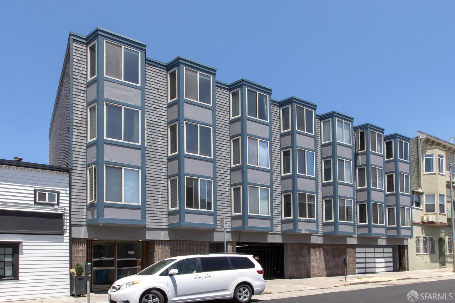 Detail Gallery Image 33 of 41 For 3770 24th St, San Francisco,  CA 94114 - – Beds | – Baths