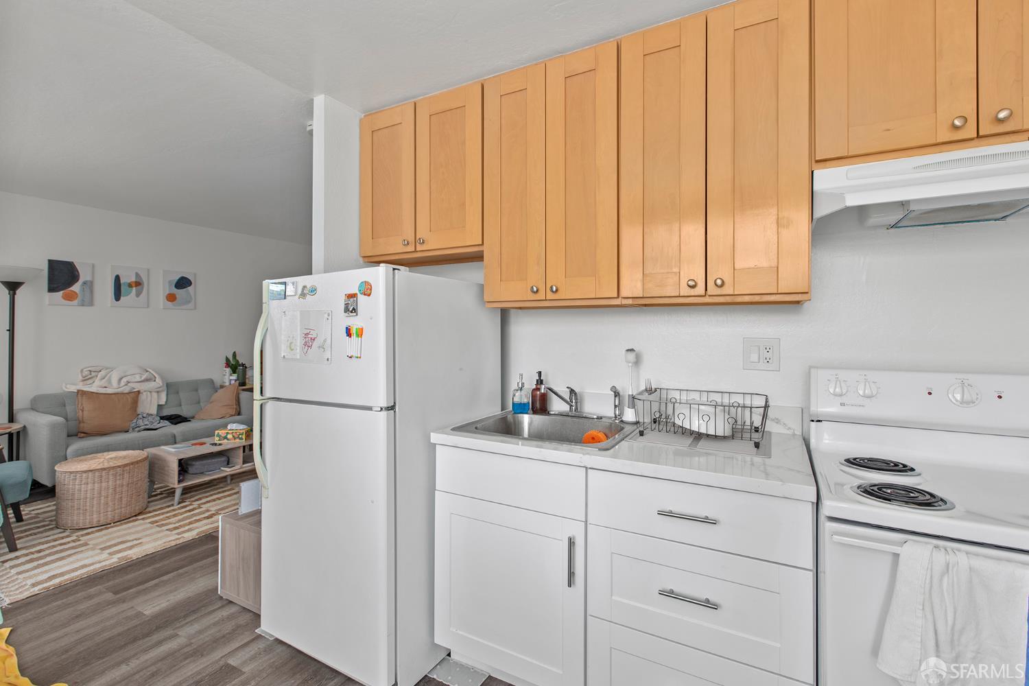 Detail Gallery Image 23 of 41 For 3770 24th St, San Francisco,  CA 94114 - – Beds | – Baths