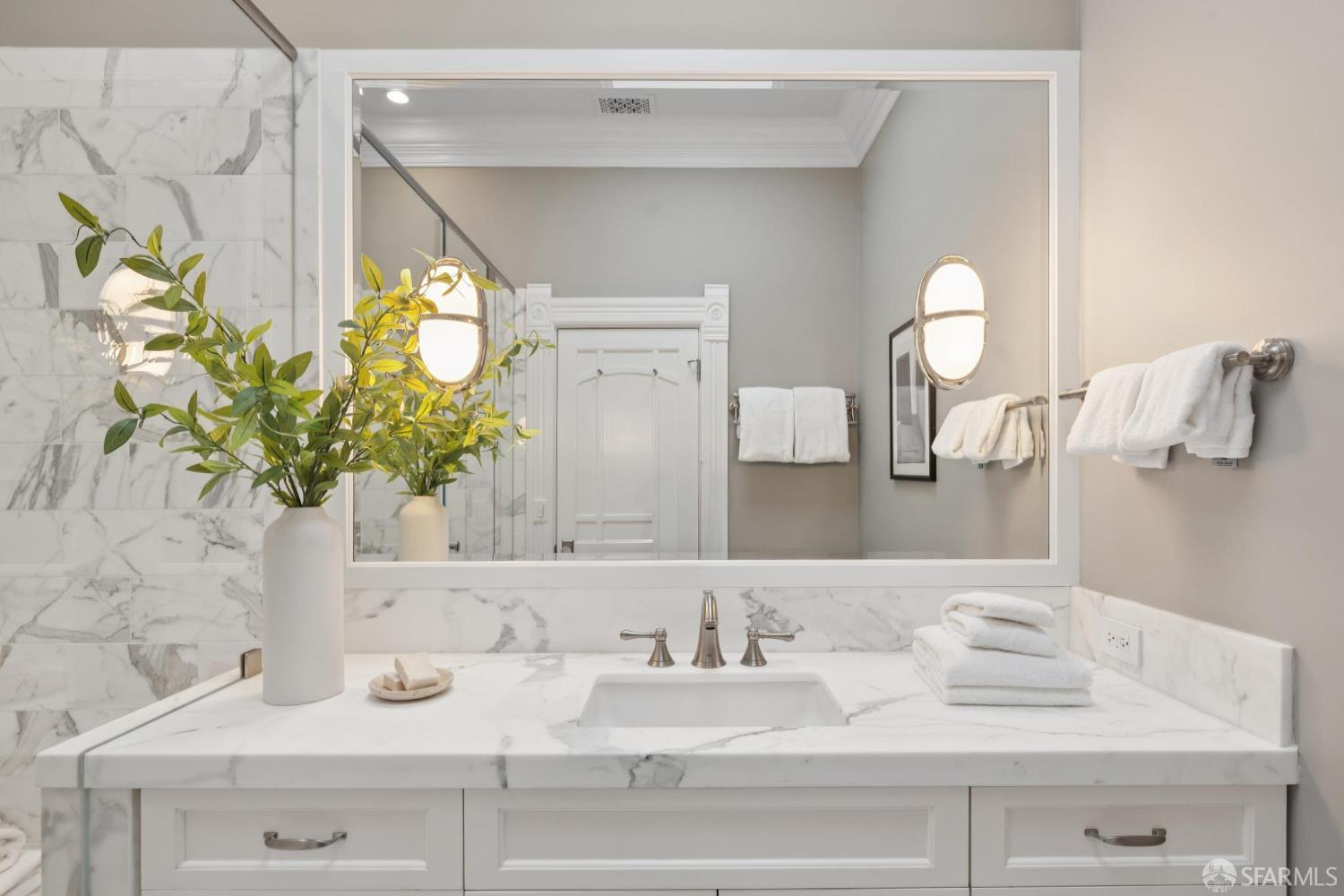 Detail Gallery Image 34 of 56 For 2531 Gough St, San Francisco,  CA 94123 - 3 Beds | 2 Baths