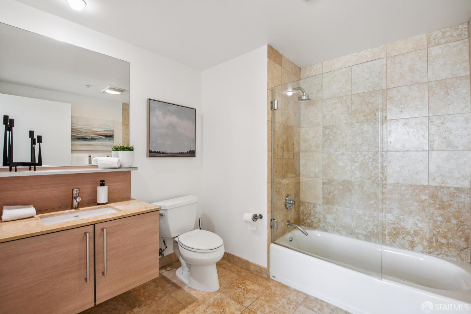 Detail Gallery Image 17 of 42 For 1160 Mission St #2212,  San Francisco,  CA 94103 - 1 Beds | 1 Baths
