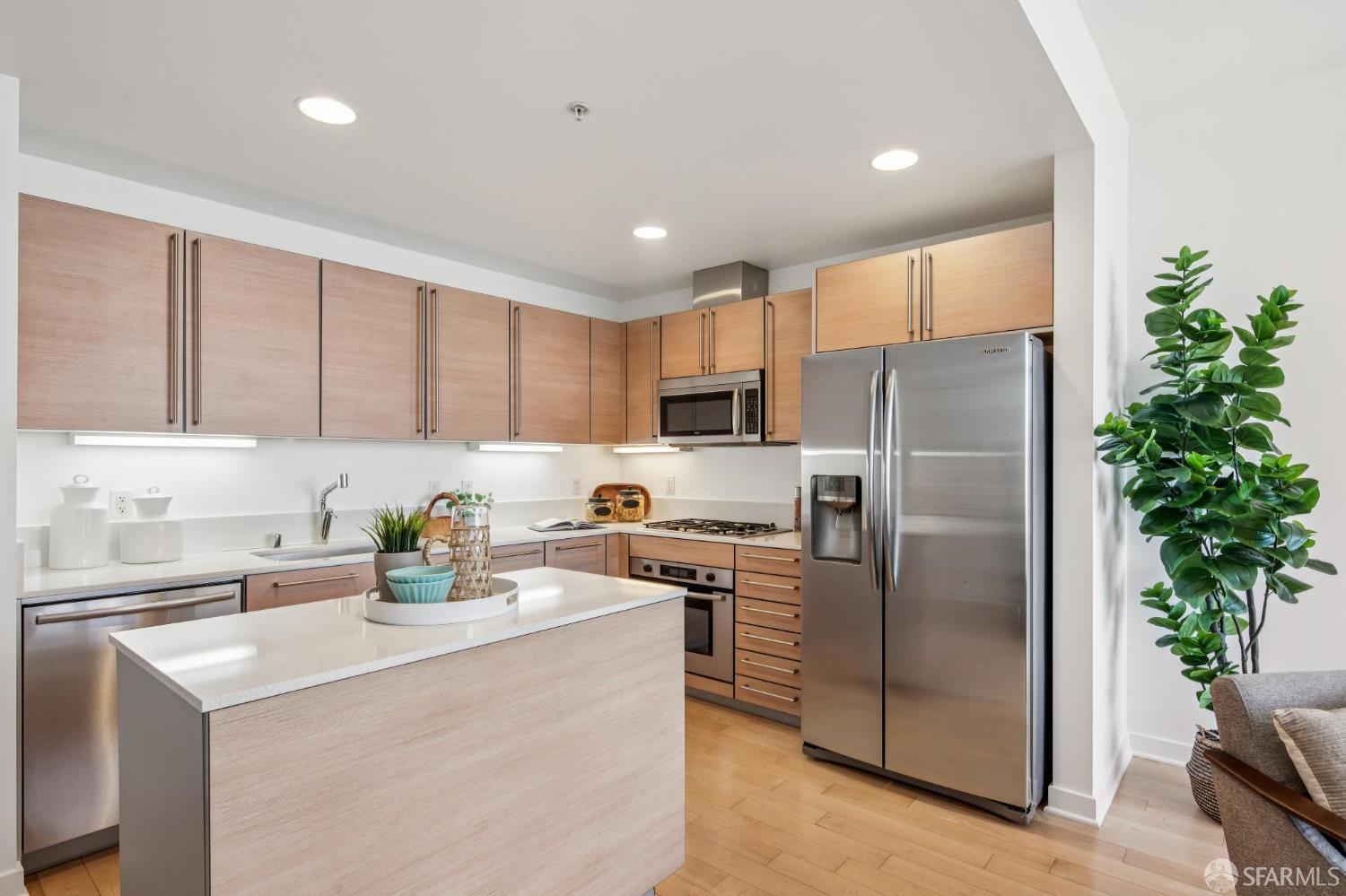 Detail Gallery Image 9 of 42 For 1160 Mission St #2212,  San Francisco,  CA 94103 - 1 Beds | 1 Baths