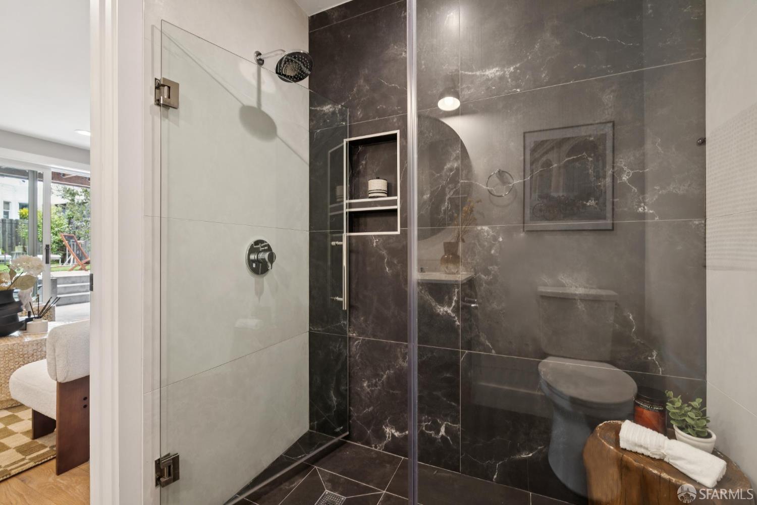 Detail Gallery Image 47 of 76 For 807 Vienna St, San Francisco,  CA 94112 - 3 Beds | 3 Baths