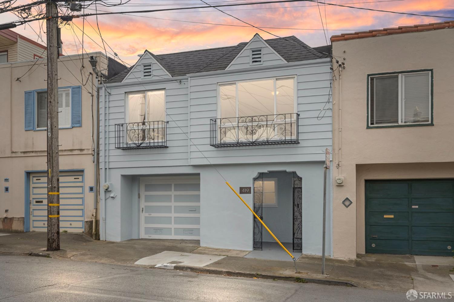Detail Gallery Image 1 of 28 For 419 Garfield St, San Francisco,  CA 94132 - 4 Beds | 2 Baths