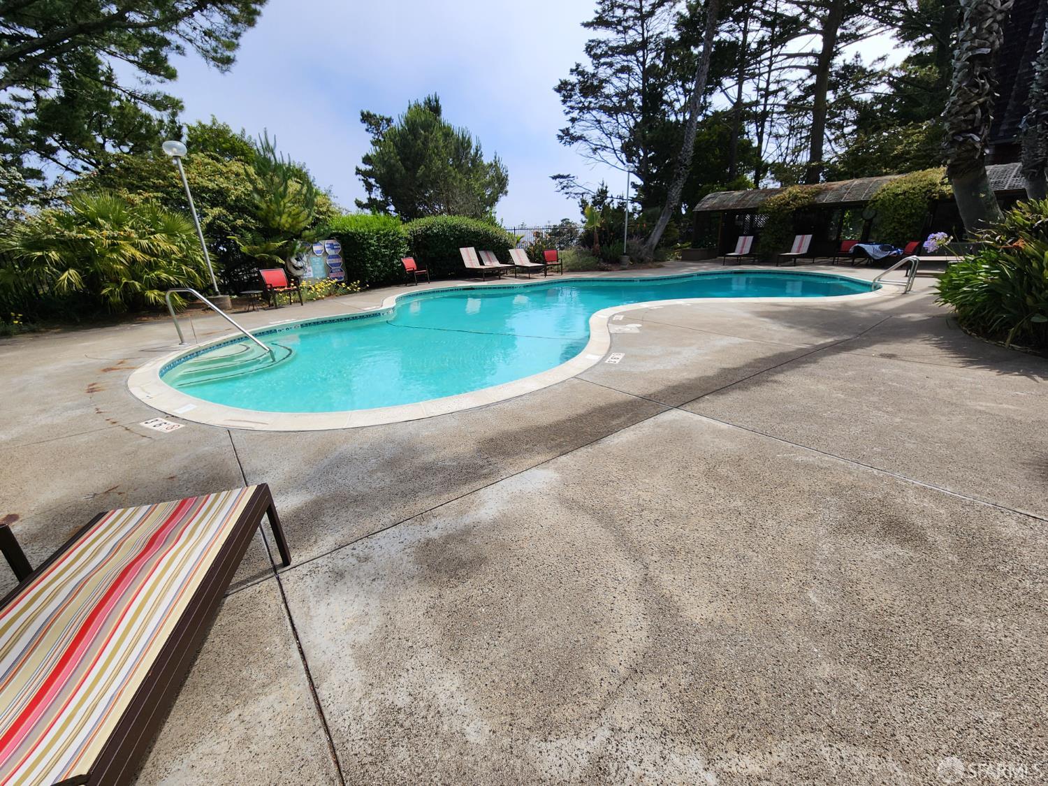 Detail Gallery Image 36 of 36 For 5140 Diamond Heights Blvd 203a,  San Francisco,  CA 94131 - 1 Beds | 1 Baths