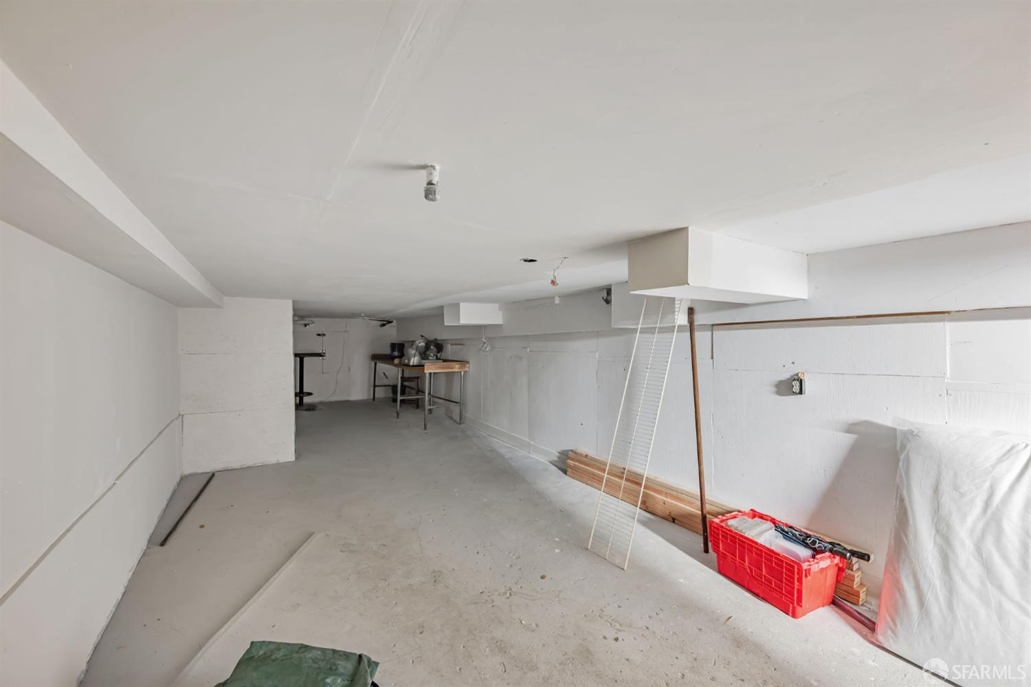 Detail Gallery Image 25 of 50 For 408 Cortland Ave, San Francisco,  CA 94110 - – Beds | – Baths