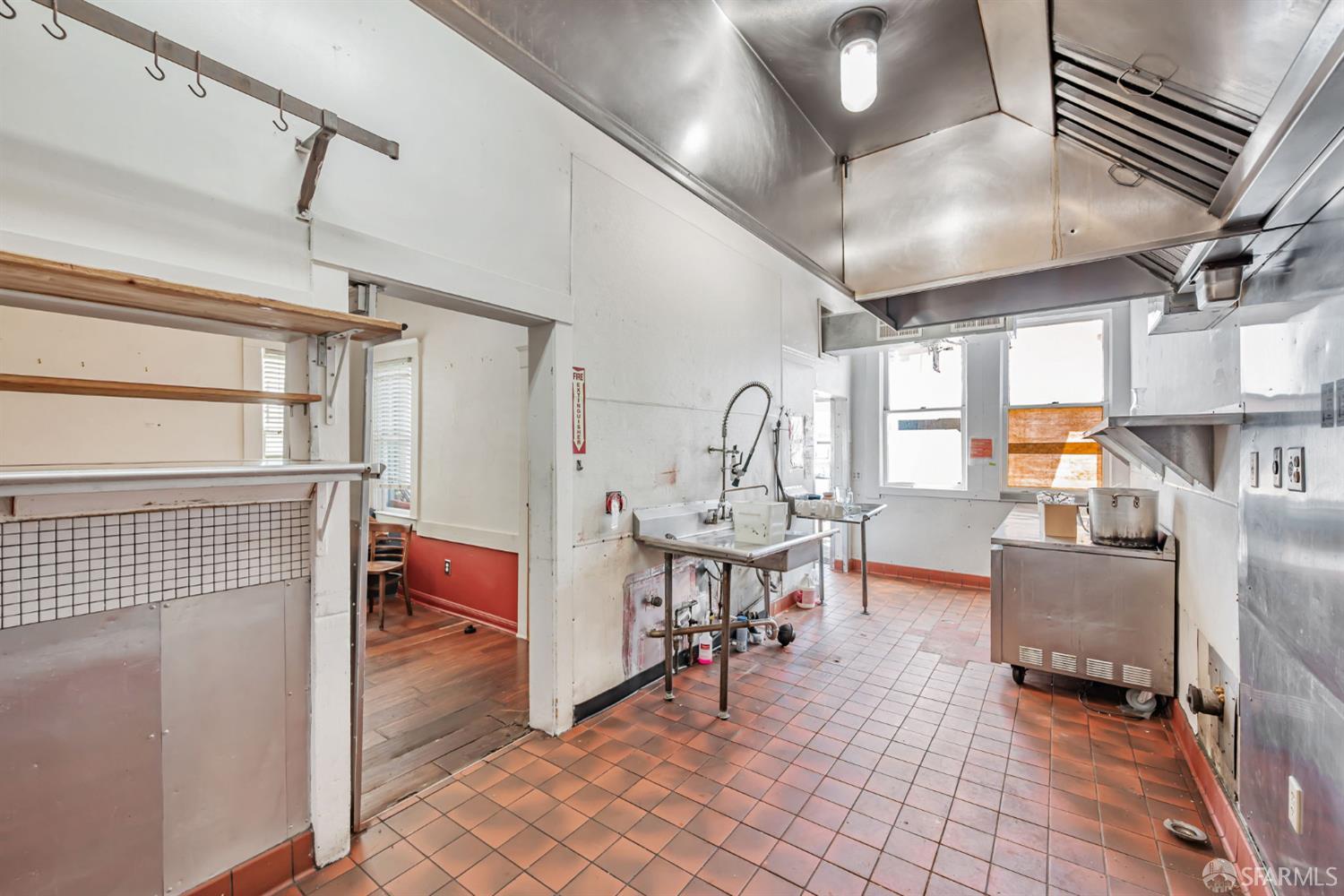 Detail Gallery Image 21 of 50 For 408 Cortland Ave, San Francisco,  CA 94110 - – Beds | – Baths