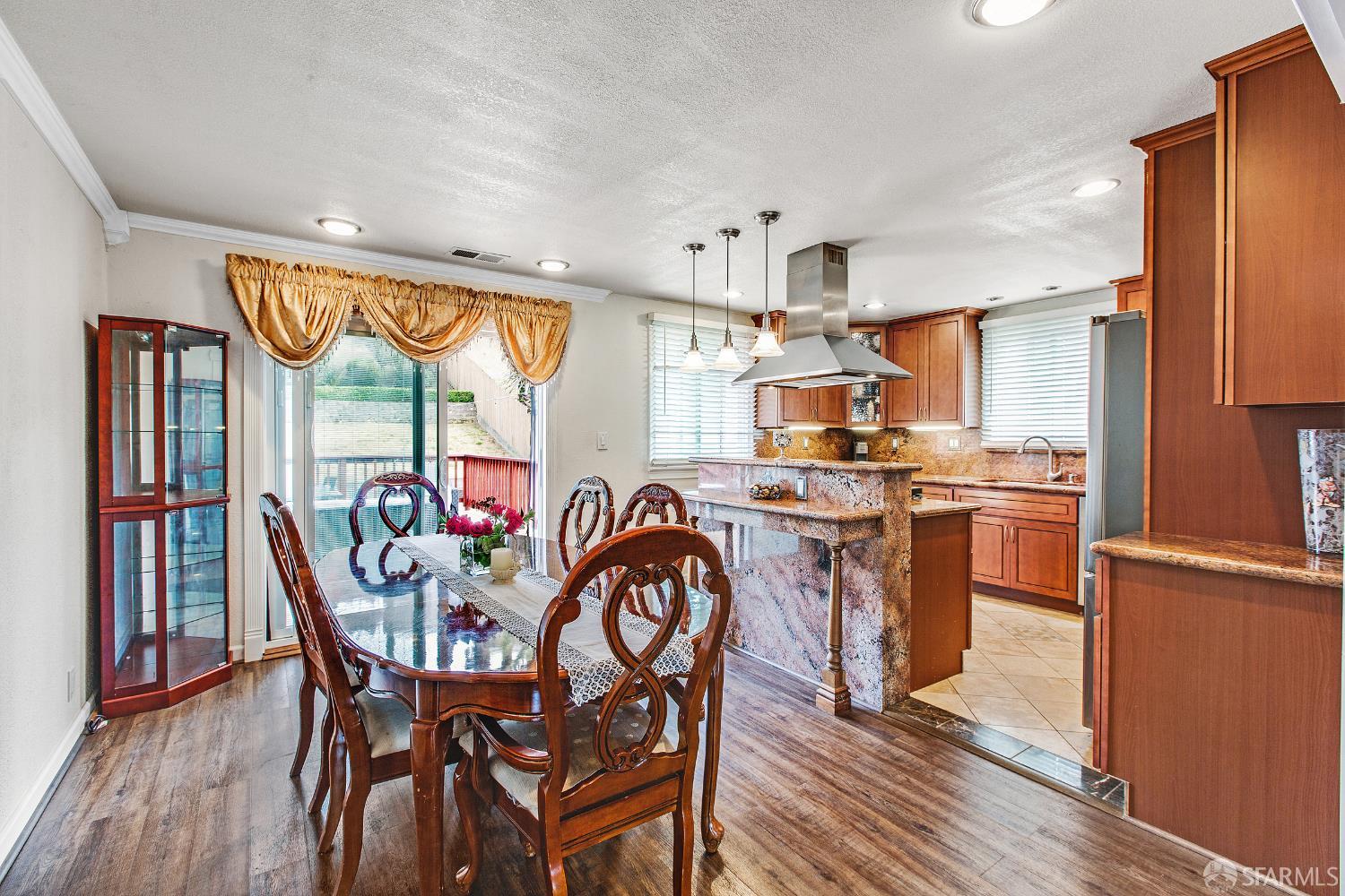Detail Gallery Image 24 of 37 For 543 Macarthur Dr, Daly City,  CA 94015 - 3 Beds | 1 Baths