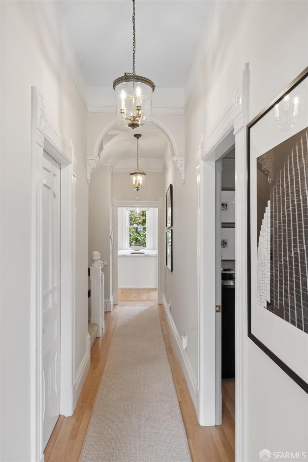Detail Gallery Image 16 of 56 For 2531 Gough St, San Francisco,  CA 94123 - 3 Beds | 2 Baths