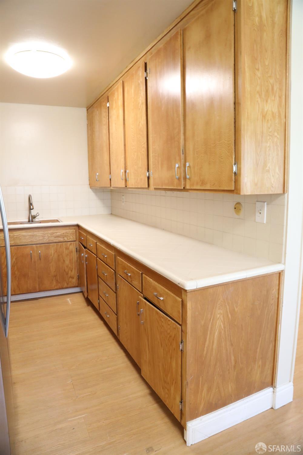 Detail Gallery Image 7 of 14 For 2840 San Bruno Ave, San Francisco,  CA 94134 - 1 Beds | 1 Baths