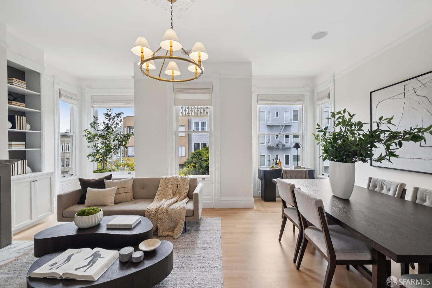 Photo #6: 425047038 Listing 