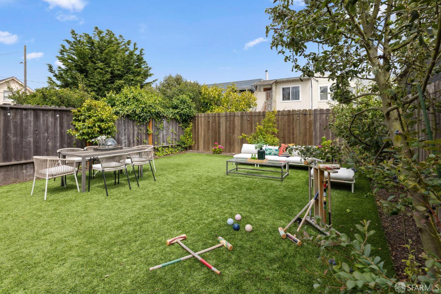 Detail Gallery Image 60 of 76 For 807 Vienna St, San Francisco,  CA 94112 - 3 Beds | 3 Baths