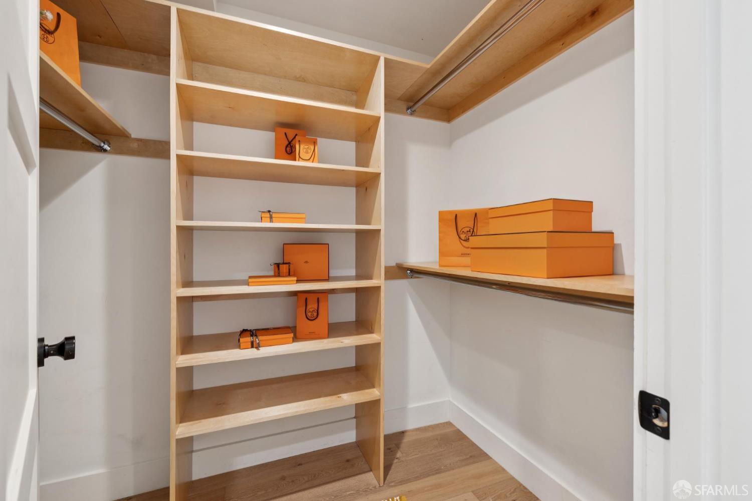 Detail Gallery Image 28 of 76 For 807 Vienna St, San Francisco,  CA 94112 - 3 Beds | 3 Baths