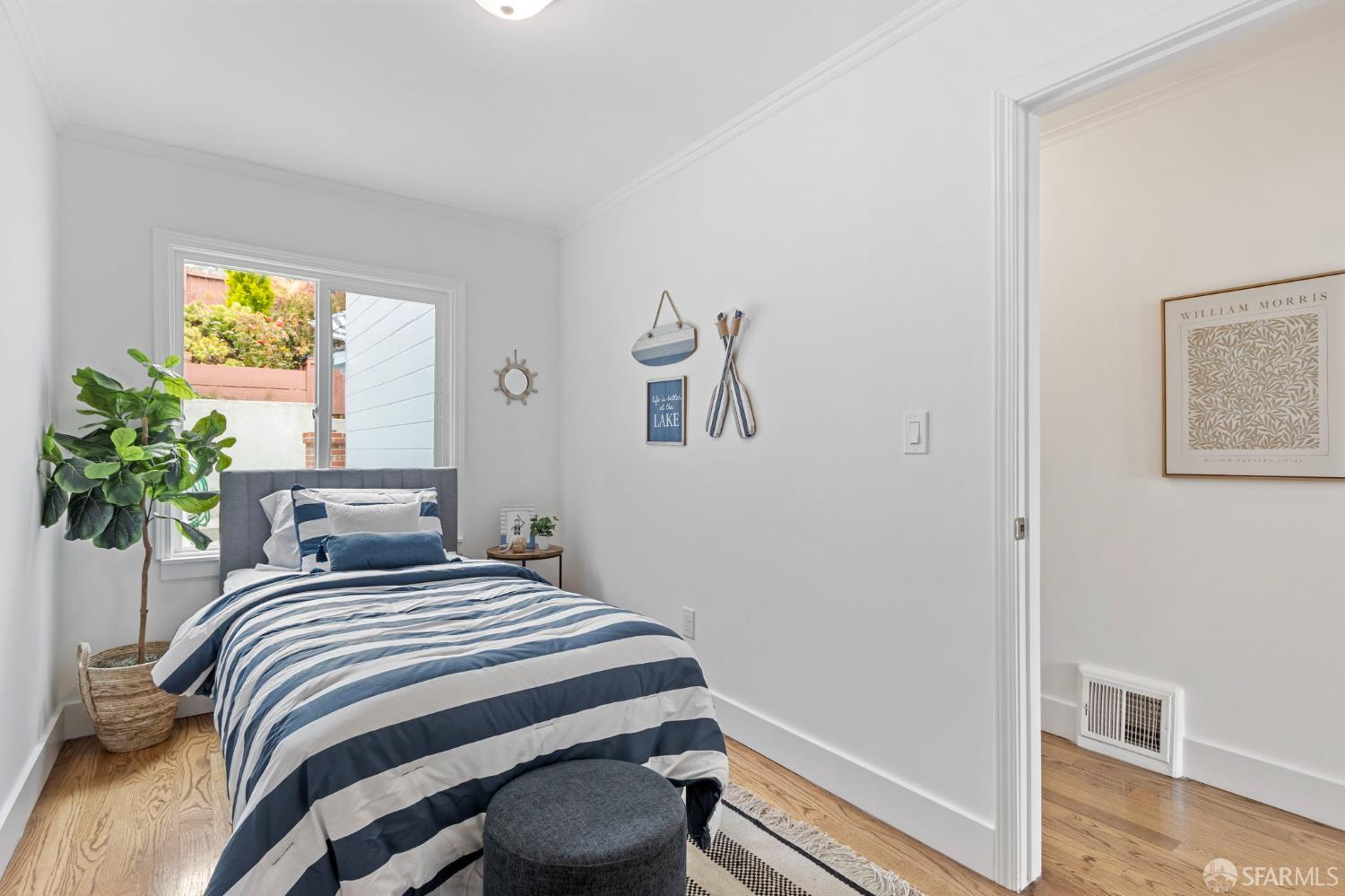Detail Gallery Image 12 of 28 For 419 Garfield St, San Francisco,  CA 94132 - 4 Beds | 2 Baths