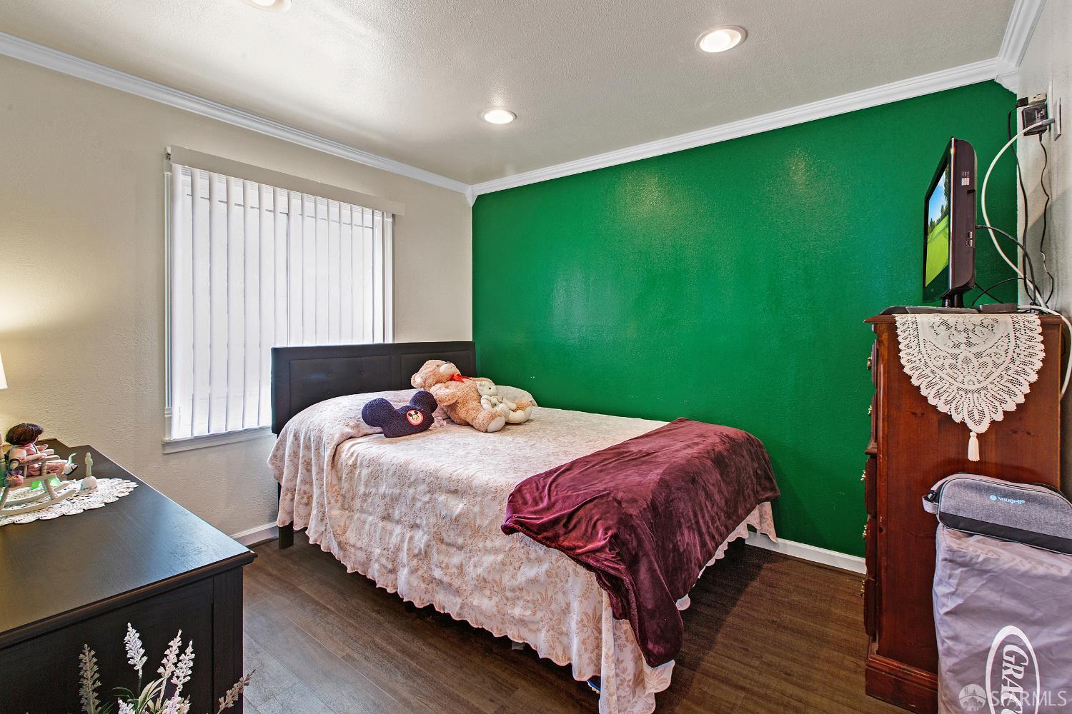 Detail Gallery Image 33 of 37 For 543 Macarthur Dr, Daly City,  CA 94015 - 3 Beds | 1 Baths