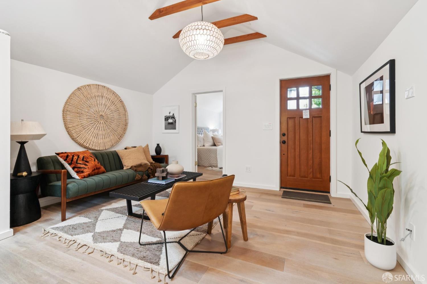 Detail Gallery Image 11 of 40 For 418 Anderson St, San Francisco,  CA 94110 - 2 Beds | 1 Baths