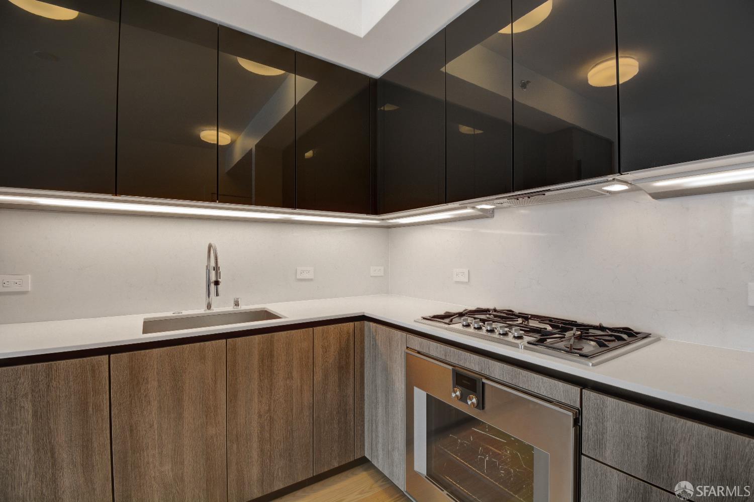 Detail Gallery Image 6 of 41 For 338 Main St 14h,  San Francisco,  CA 94105 - 1 Beds | 1 Baths
