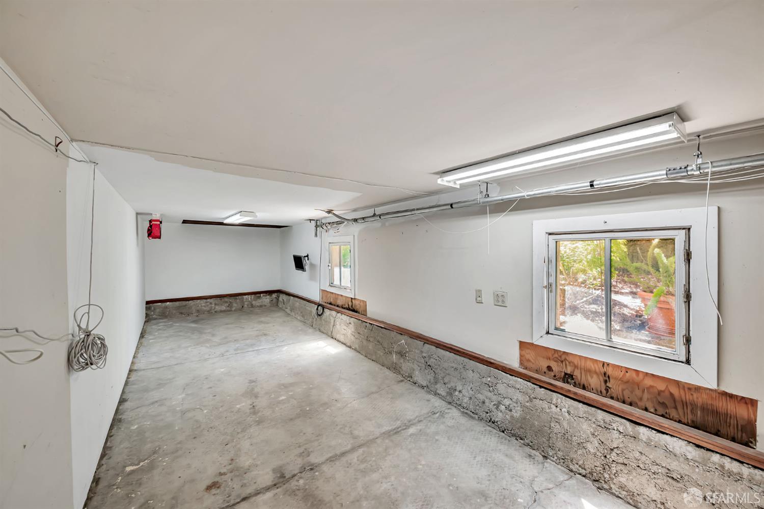 Detail Gallery Image 32 of 50 For 408 Cortland Ave, San Francisco,  CA 94110 - – Beds | – Baths