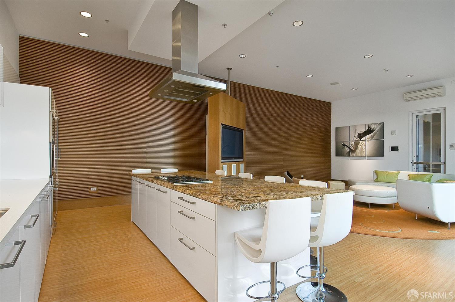 Detail Gallery Image 32 of 42 For 1160 Mission St #2212,  San Francisco,  CA 94103 - 1 Beds | 1 Baths