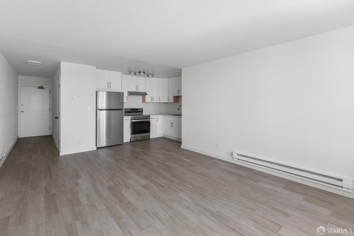 Detail Gallery Image 14 of 41 For 3770 24th St, San Francisco,  CA 94114 - – Beds | – Baths