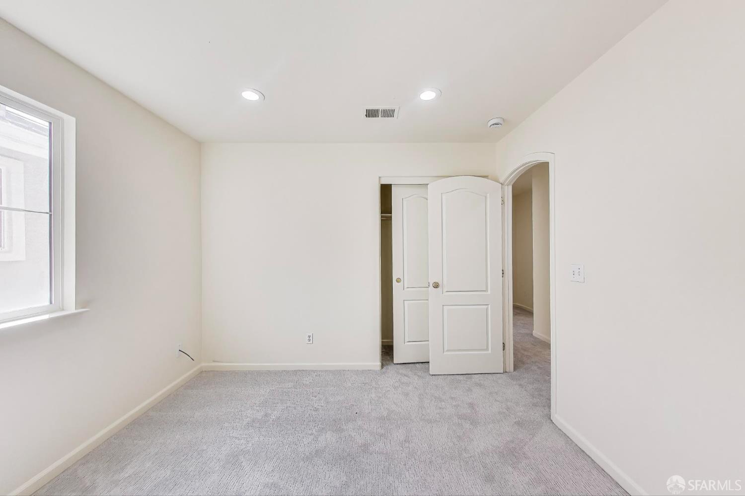 Detail Gallery Image 24 of 34 For 95 Olmsted Ct, Pittsburg,  CA 94565 - 5 Beds | 3 Baths