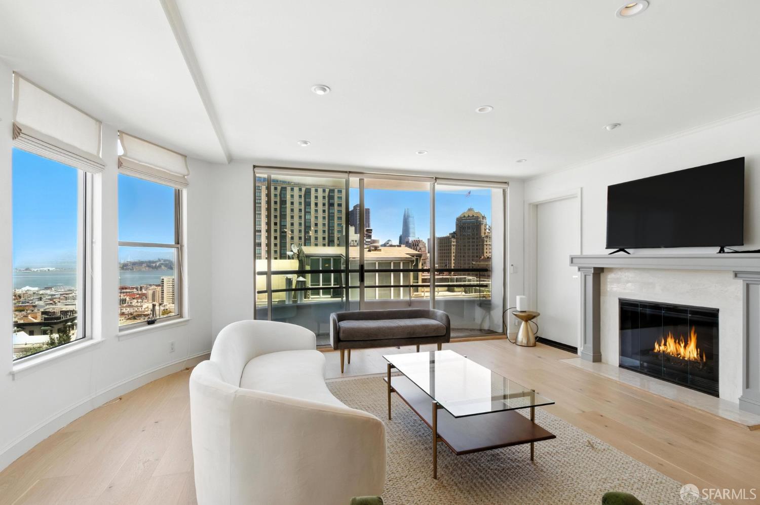 Detail Gallery Image 24 of 53 For 1220 Jones St #401,  San Francisco,  CA 94109 - 2 Beds | 2 Baths