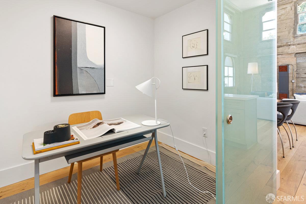 Detail Gallery Image 5 of 25 For 1 Rausch St a,  San Francisco,  CA 94103 - 1 Beds | 2 Baths