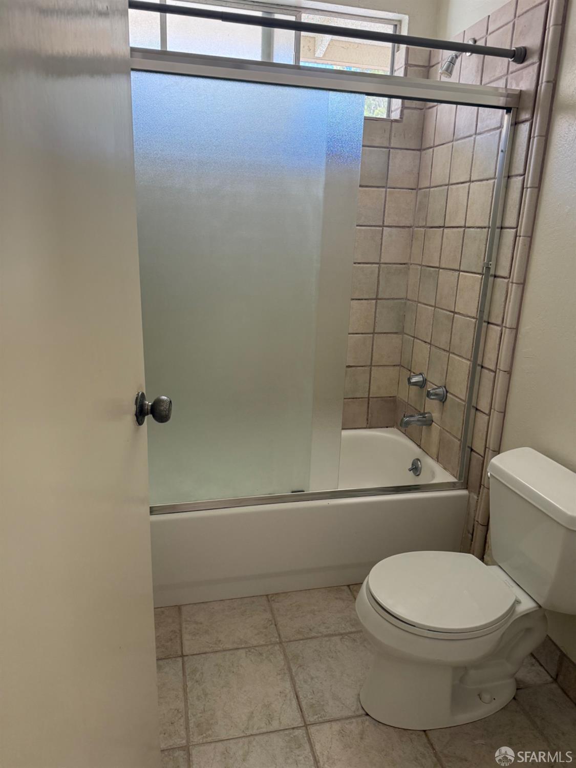 Detail Gallery Image 14 of 32 For 7 Brooks Pl, Pacifica,  CA 94044 - 3 Beds | 2 Baths