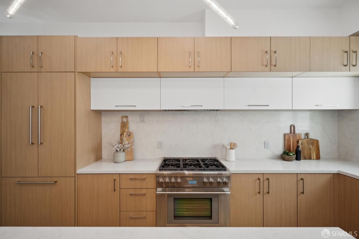 Detail Gallery Image 11 of 29 For 1632 Bush St, San Francisco,  CA 94109 - 4 Beds | 2 Baths