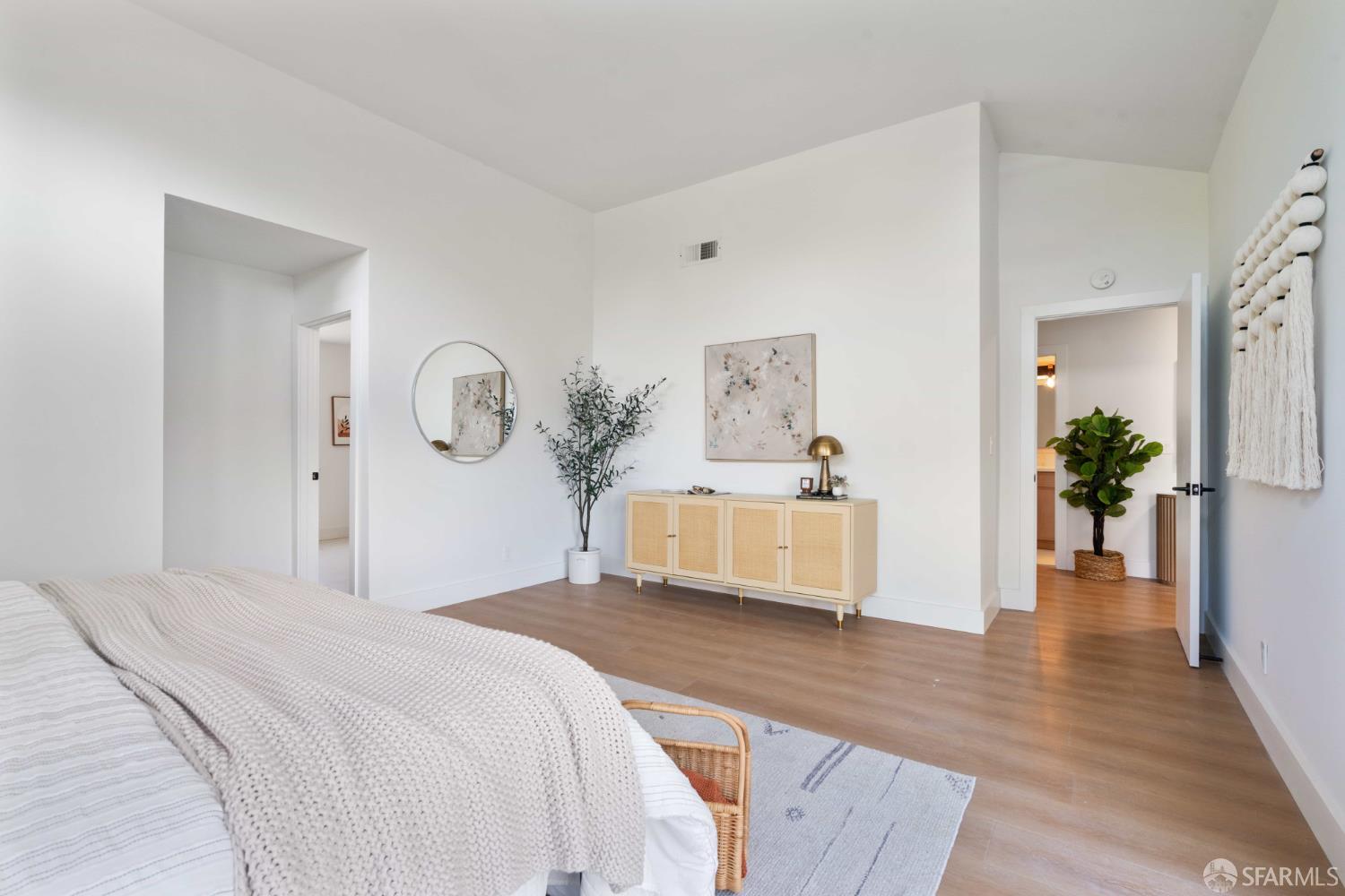 Detail Gallery Image 22 of 46 For 1945 Las Encinas Ct, Los Gatos,  CA 95032 - 3 Beds | 2/1 Baths