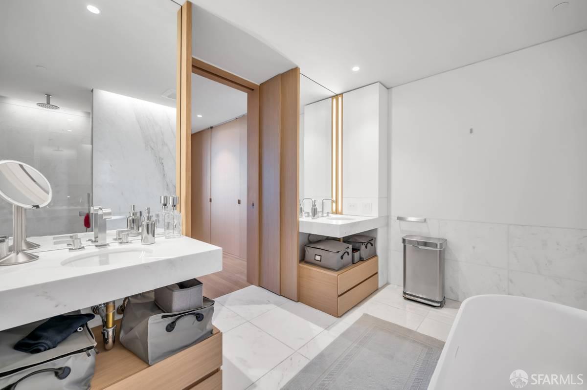 Detail Gallery Image 6 of 24 For 1 Steuart Ln #204,  San Francisco,  CA 94105 - 3 Beds | 2 Baths