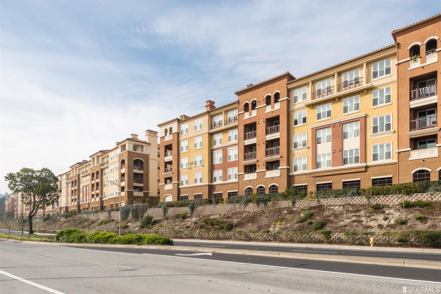 Detail Gallery Image 14 of 19 For 2200 Gellert Blvd #6202,  South San Francisco,  CA 94080 - 2 Beds | 2 Baths
