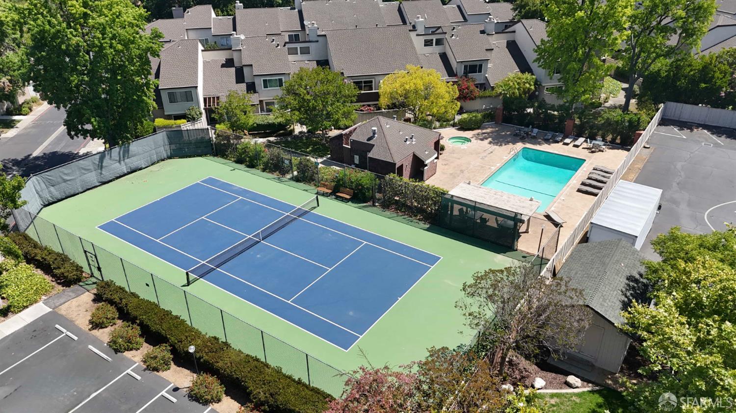 Detail Gallery Image 40 of 46 For 1945 Las Encinas Ct, Los Gatos,  CA 95032 - 3 Beds | 2/1 Baths