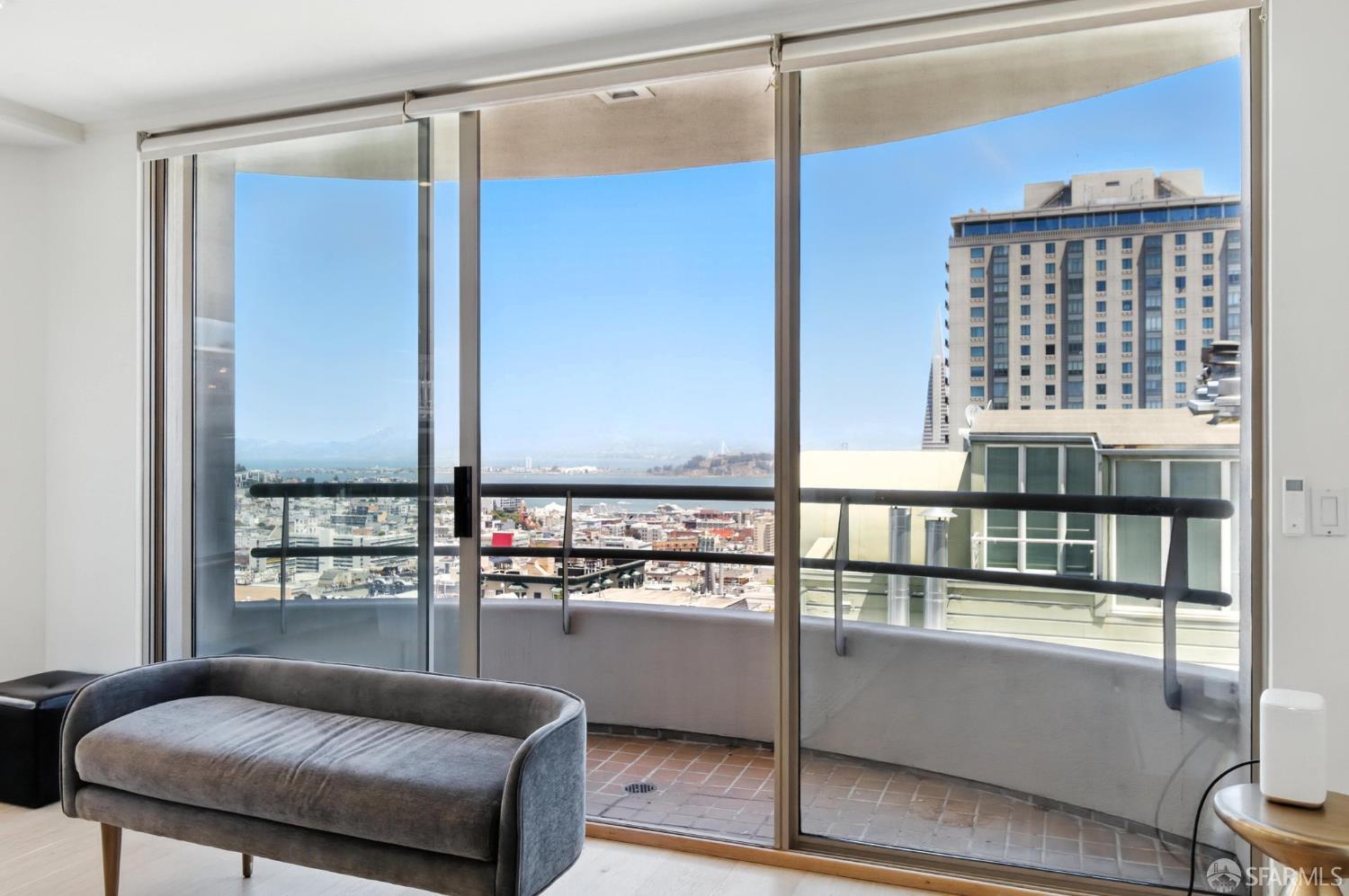 Detail Gallery Image 21 of 53 For 1220 Jones St #401,  San Francisco,  CA 94109 - 2 Beds | 2 Baths