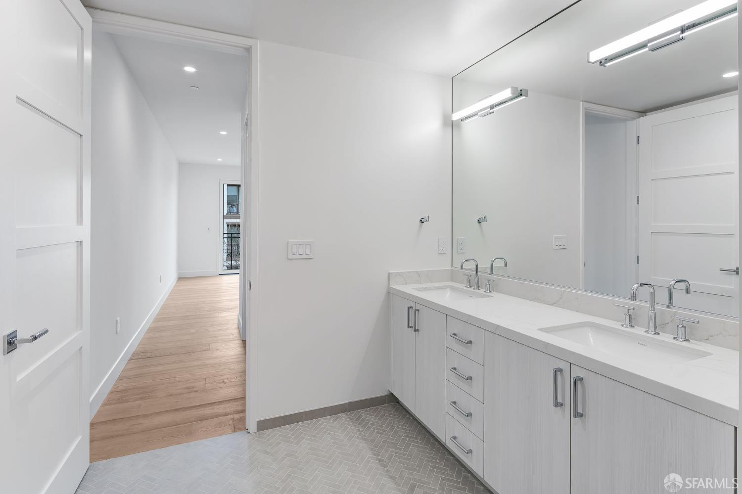 Detail Gallery Image 10 of 11 For 425 First St #23,  Los Altos,  CA 94022 - 1 Beds | 1/1 Baths